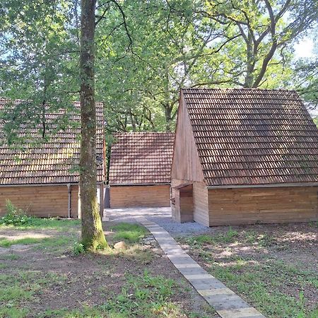 Gite Tipi Hotel Faux-la-Montagne Екстериор снимка